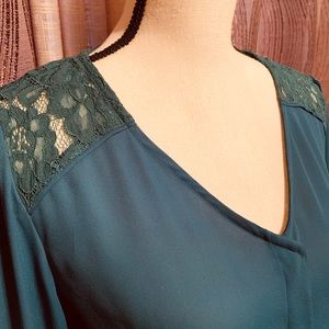 Blue/green Apt 9 button up blouse